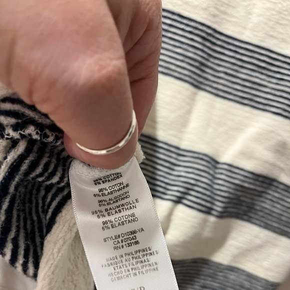 ERI + ALI ANTHROPOLOGIE cream and navy stripes sweater size S - Picture 3 of 5